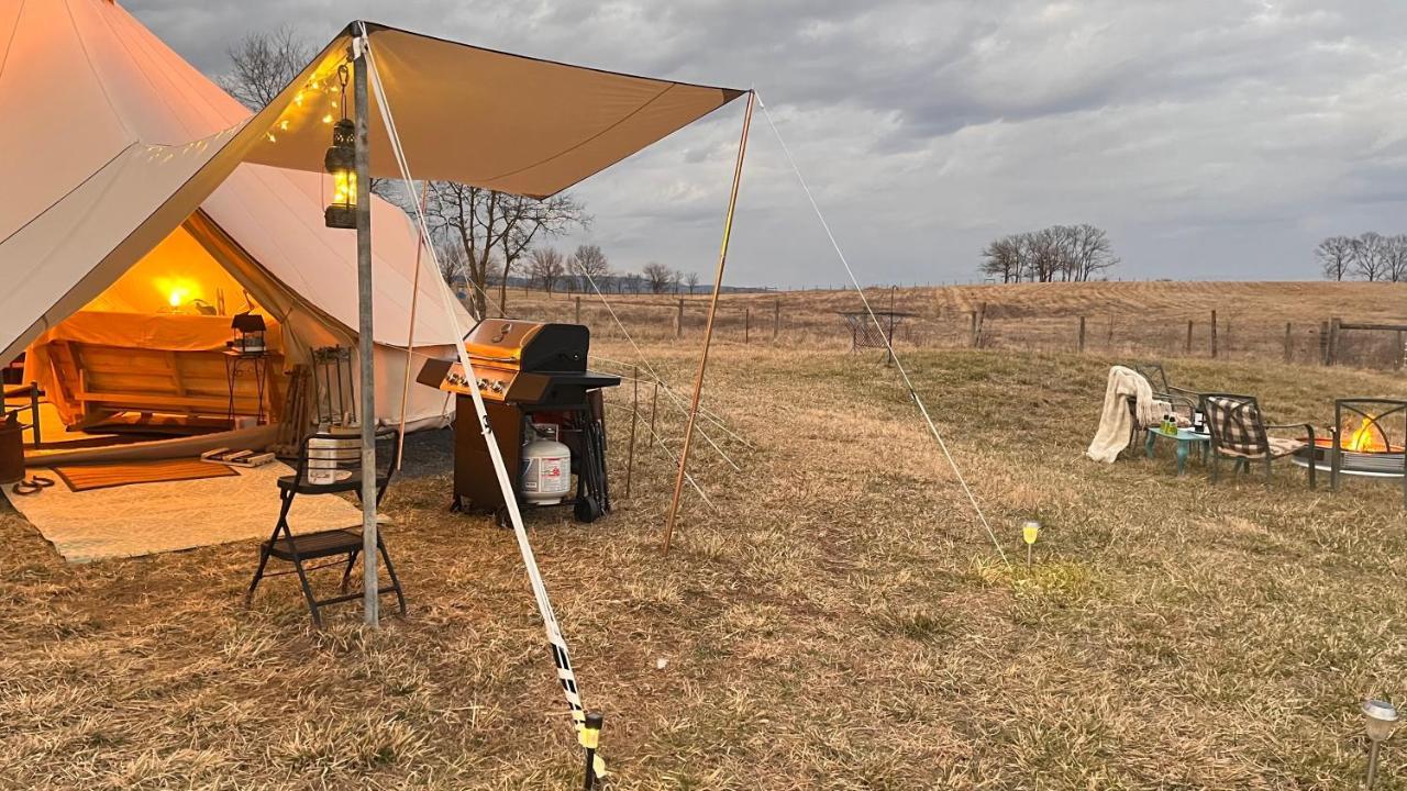 Shenandoah Valley Glamping - Amazing Views - Farm Edinburg Bagian luar foto