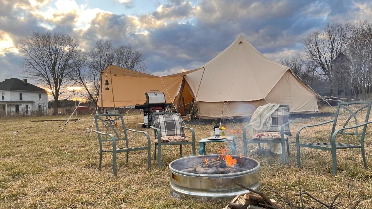 Shenandoah Valley Glamping - Amazing Views - Farm Edinburg Bagian luar foto